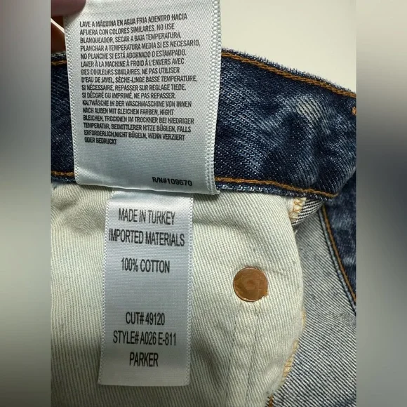 AGOLDE Parker Vintage Cut Off Denim Shorts Distressed Raw Hem Dark Wash Size 25 - Picture 5 of 6